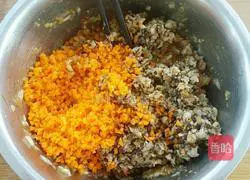 Illustration of how to make mushroom bun stuffing 9