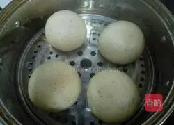 Illustration of how to make red date, oatmeal and milk steamed buns 6