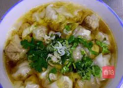 Illustration of how to make large stuffed wontons 8