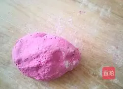 Illustration of how to make dragon fruit noodles 4