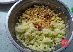 Illustration of how to make zucchini and egg buns 5