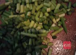 Illustration of how to make egg fried rice 2