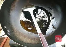 Illustration of how to make fried rice with minced meat and mushrooms 2