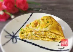 Illustration of how to make whitebait egg pancake 1