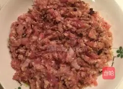 Illustration of how to make steamed water chestnut meat cake 4