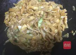 Illustration of how to make cabbage fried noodles 16