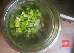 How to make fried rice with garlic sprouts, sausage and eggs Illustration 2