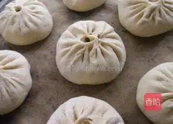 Illustration of how to make fennel seedling buns 11