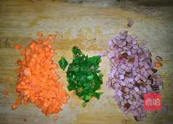 Illustration of how to make fragrant fried rice 1