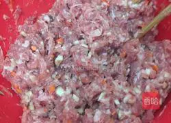 Illustration of how to make bone soup ravioli 1