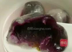Illustration of how to make crystal purple potato glutinous rice balls 11