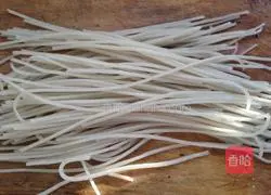 Illustration of how to make steamed buns stuffed with chives 4