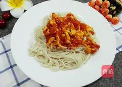 Illustration of how to make tomato and duck egg noodles 12 