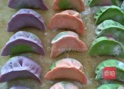 Illustration of how to make colorful vegetable juice dumplings 6