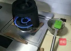 Illustration of how to make millet pancakes 4