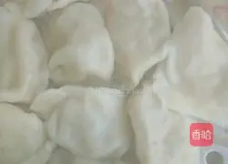 Illustration of how to make pork, cabbage and shrimp dumplings 7