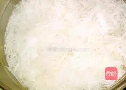 Illustration of how to make plain steamed buns 2