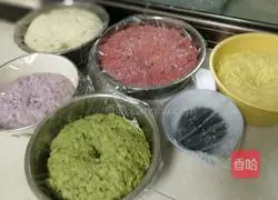 Illustration of how to make flower steamed buns 1