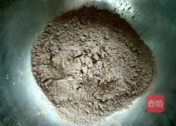 Illustration of how to make sorghum steamed buns 2