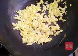 Illustration of how to make big tree fried rice 4