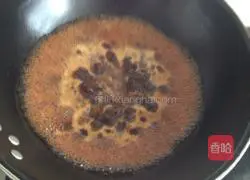 Illustration of how to make mushroom and beef noodles 7