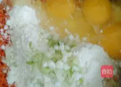 Illustration of how to make shrimp and egg pancakes 6