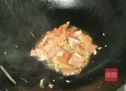 Illustration of how to make fried steamed buns 6