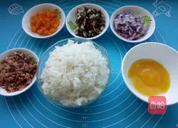 How to make fried rice with hat 1