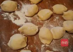 Cornmeal Steamed Buns Recipe Illustration 5