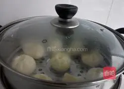 Illustration of how to make cabbage vermicelli steamed buns 9