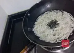 Illustration of how to make green tea wide-banded noodles 7