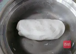Illustration of how to make glutinous rice balls with peanut and mung bean paste 10