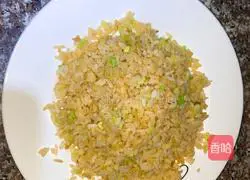 Golden fried rice (never stick to the pan and the grains are clear)--Zero failure method illustration 10