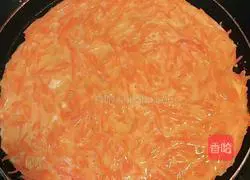 Illustration of how to make carrot and egg pancakes 3