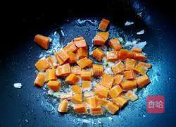 Illustration of how to cook rice in a lazy rice cooker 4