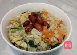 Illustration of how to make egg fried rice 9