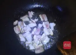 Illustration of how to make fried beans, fried meat and steamed noodles 2