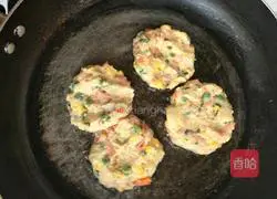 Illustration of how to make pastoral potato pancakes 11