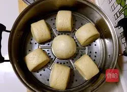 Illustration of how to cut bean noodles and steamed buns 11