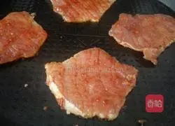 Illustration of how to make Shaobing Tenderloin 9