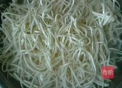 Illustration of how to make fried noodles 4