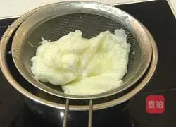 Illustration of how to make fried rice with scallop protein 2