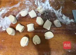 Illustration of how to make linseed oil flower rolls 7