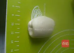 Illustration of how to make sugar cake 12