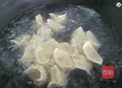 Illustration of how to make winter melon and shrimp dumplings 16