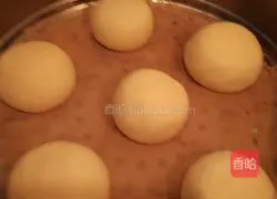 Illustration of how to make cornmeal steamed buns 7