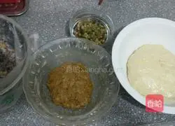 Illustration of how to make sugar and salty oil cakes 1
