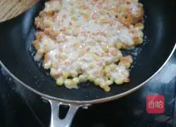 Illustration of how to make carrot tortillas 8