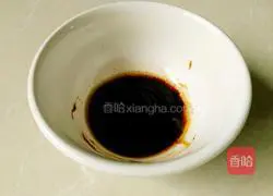 Illustration of how to make noodles with sauce 3