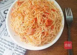 Illustration of how to make tomato fried noodles 15
